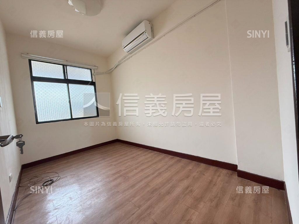 低總價北區親親戲院旁公寓房屋室內格局與周邊環境