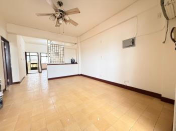 低總價北區親親戲院旁公寓