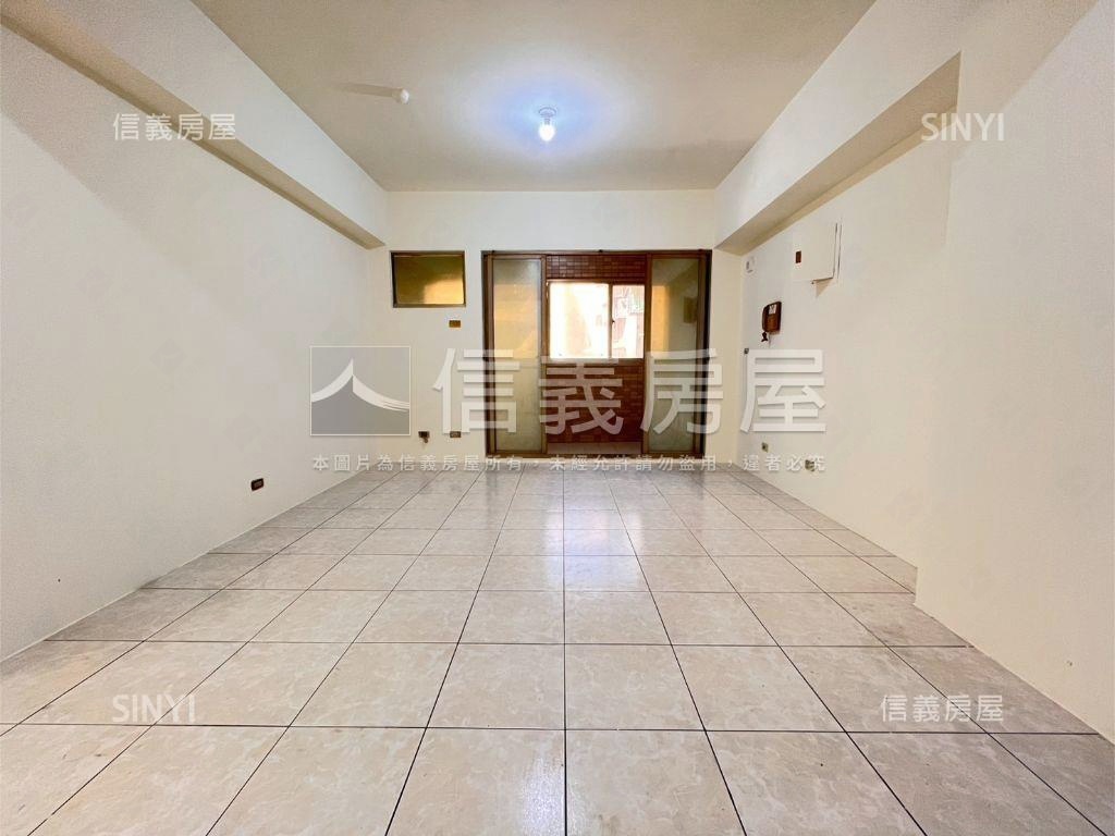 親水公園高樓層四房有車位房屋室內格局與周邊環境