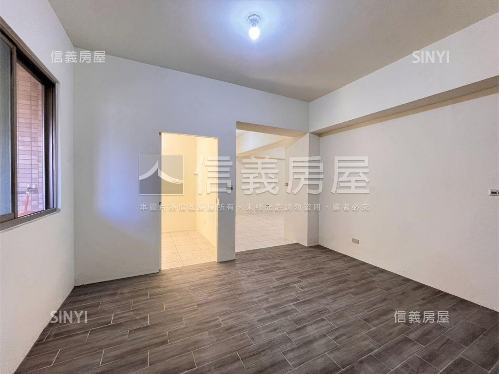 親水公園高樓層四房有車位房屋室內格局與周邊環境