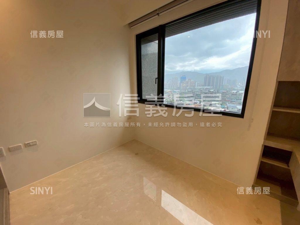 玉河苑天闊河景大三房房屋室內格局與周邊環境