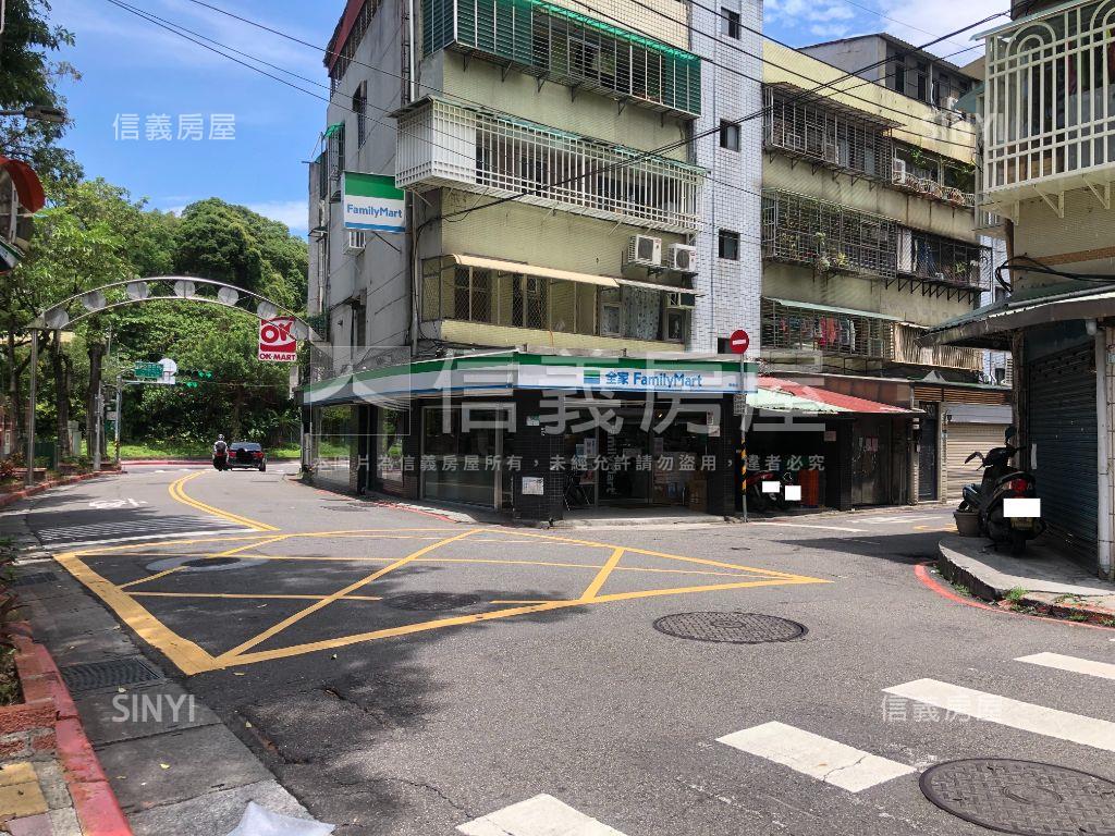 獨棟別墅房屋室內格局與周邊環境