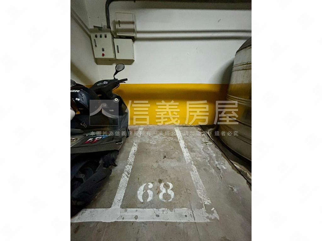 園區俠客稀有出售附車位房屋室內格局與周邊環境