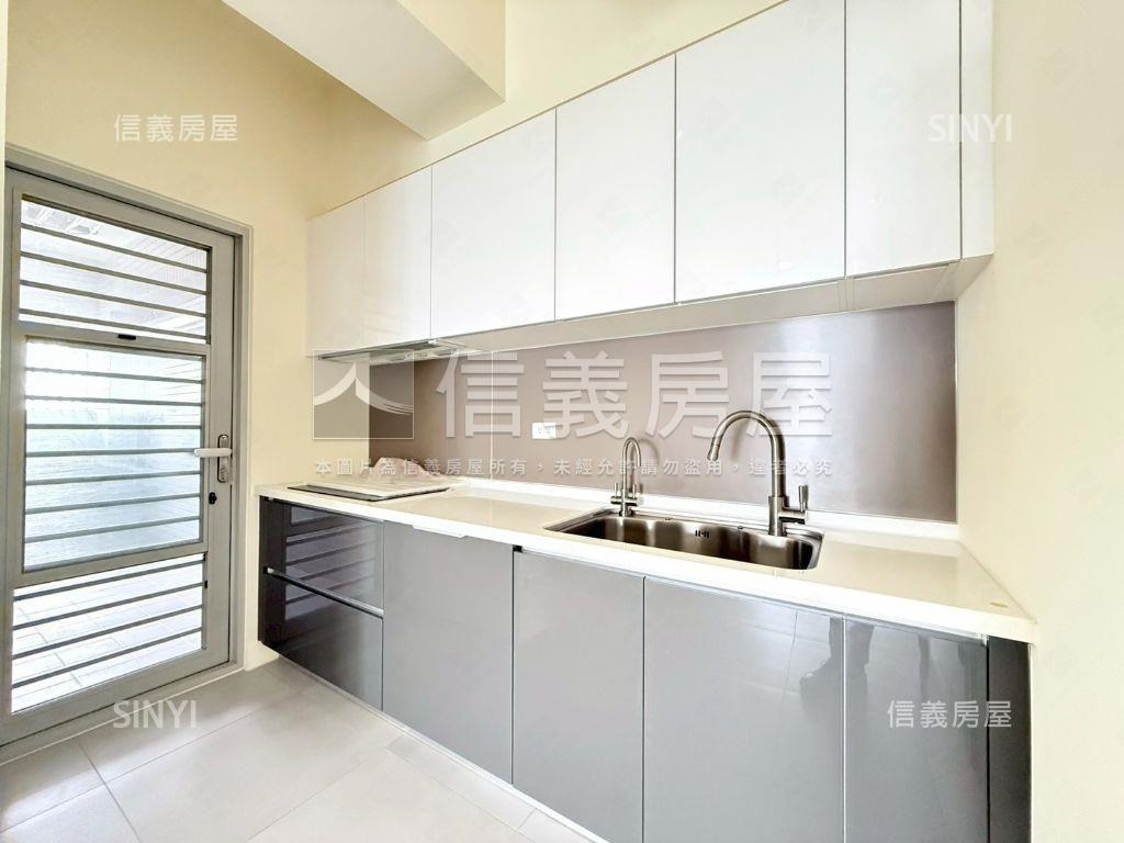 泰嘉璞日Ｂ２棟九樓平車房屋室內格局與周邊環境