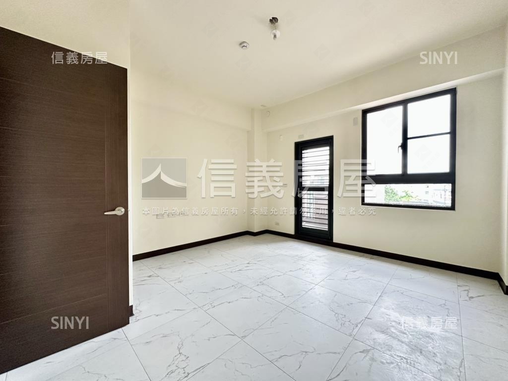 近南科全新未住透天房屋室內格局與周邊環境