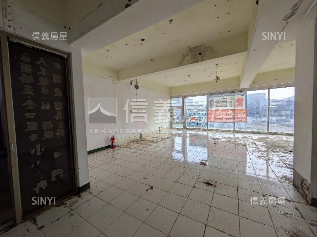 光復路辦公室附車位房屋室內格局與周邊環境