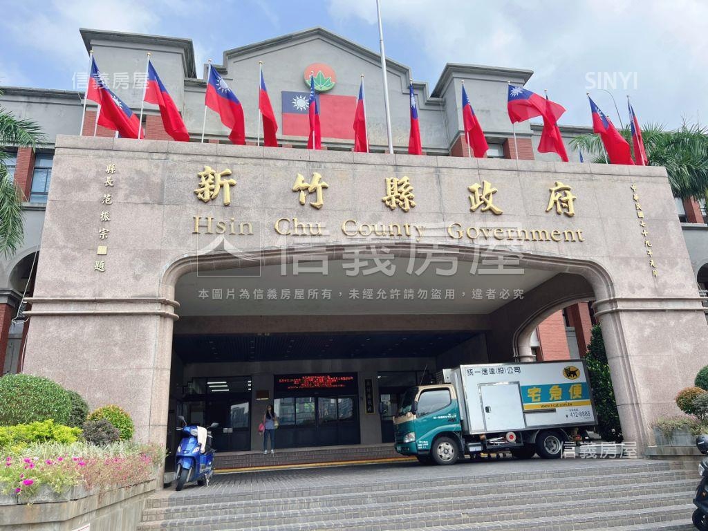 縣政二路美土地房屋室內格局與周邊環境