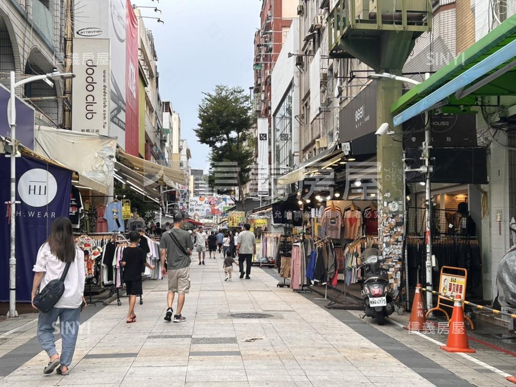 市區大面寬制霸收租金雞母房屋室內格局與周邊環境