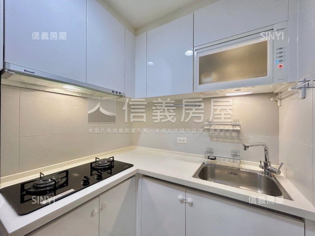 巨人愛家美裝潢視野戶房屋室內格局與周邊環境