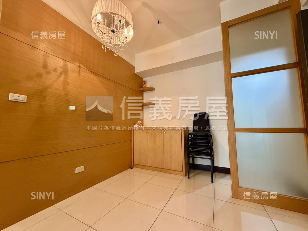 北區稀有世紀採光三房平車房屋室內格局與周邊環境
