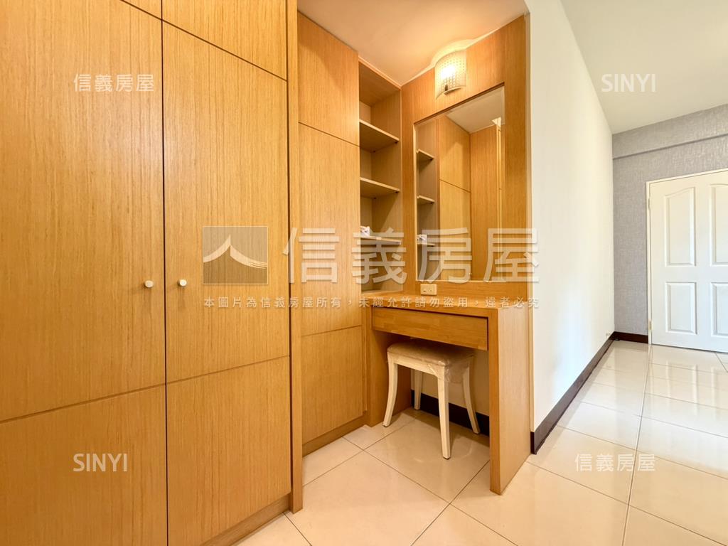 北區稀有世紀採光三房平車房屋室內格局與周邊環境