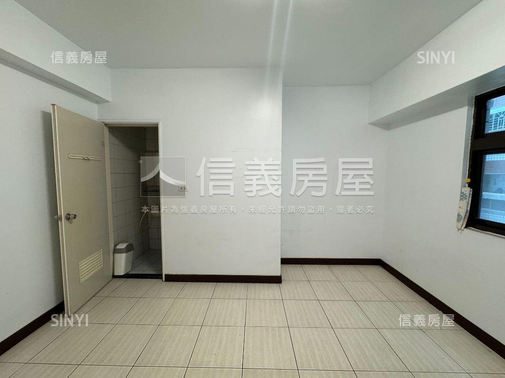 公甲美三房房屋室內格局與周邊環境