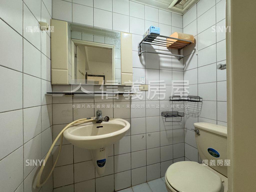 公甲美三房房屋室內格局與周邊環境