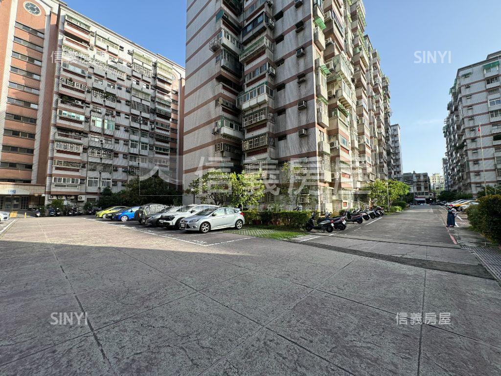 公甲美三房房屋室內格局與周邊環境