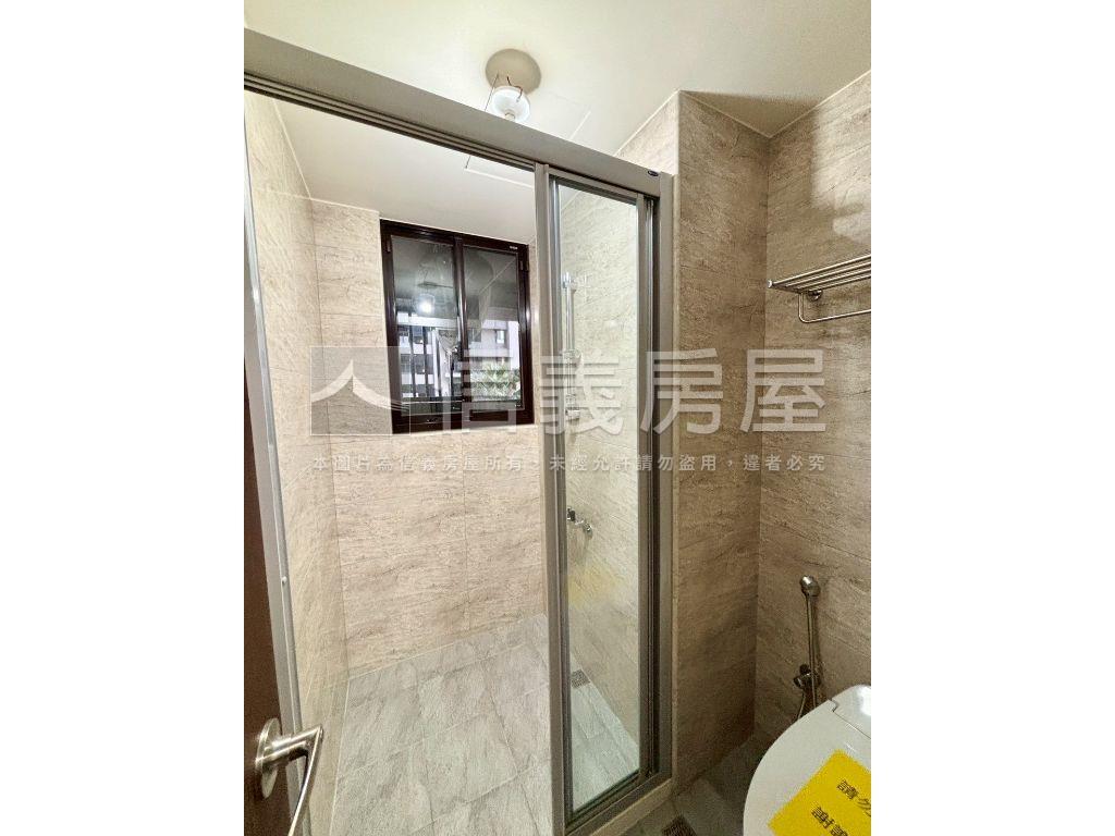 富宇世界花園兩房平車房屋室內格局與周邊環境