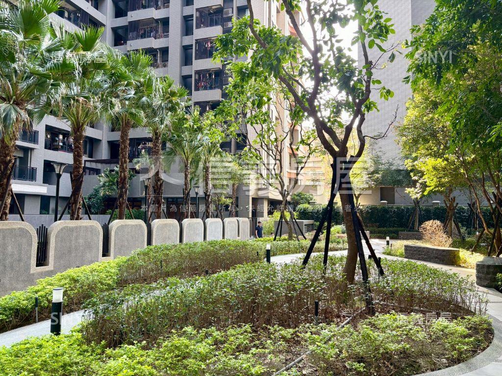 富宇世界花園兩房平車房屋室內格局與周邊環境