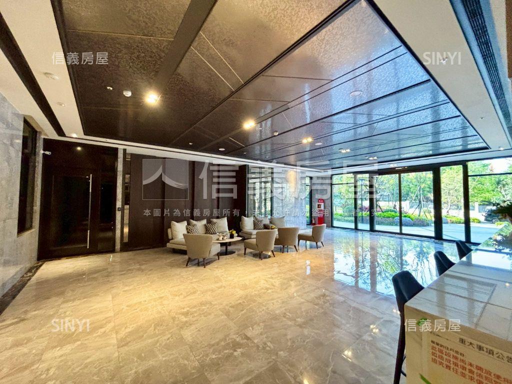 富宇世界花園兩房平車房屋室內格局與周邊環境