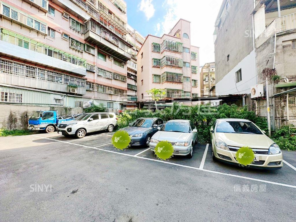 可當地主的高富帥房屋室內格局與周邊環境