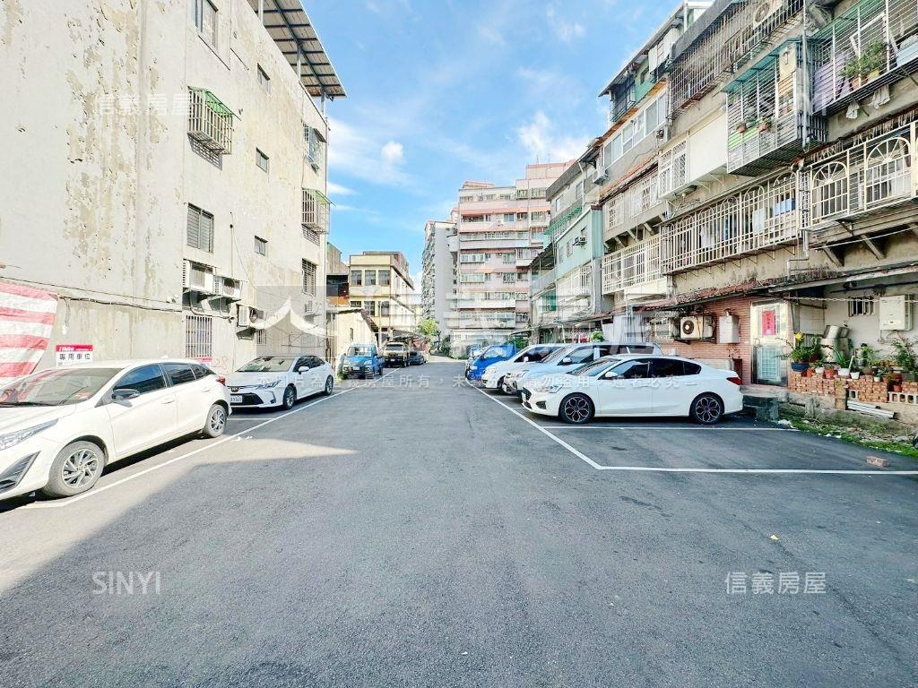 可當地主的高富帥房屋室內格局與周邊環境