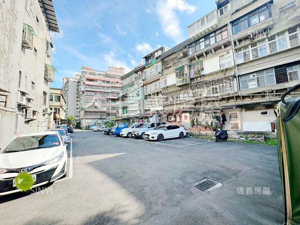 可當地主的高富帥房屋室內格局與周邊環境