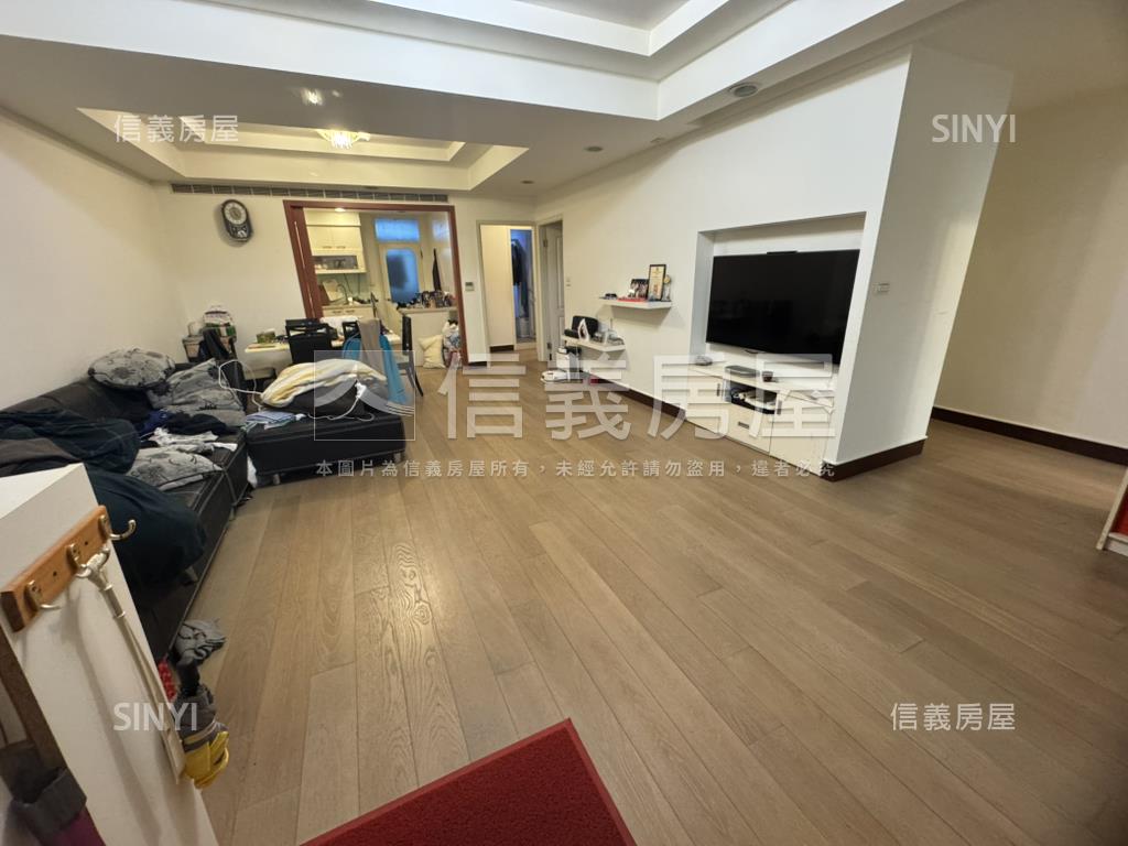 正士東路大土持公寓房屋室內格局與周邊環境