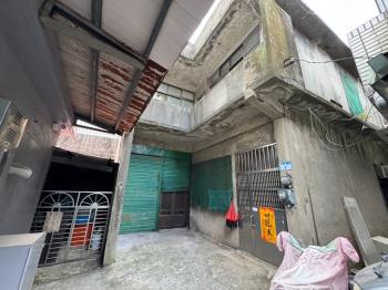 稀有☆新光路二段透天