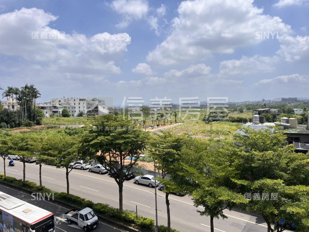 中豐路山頂段收租透店房屋室內格局與周邊環境