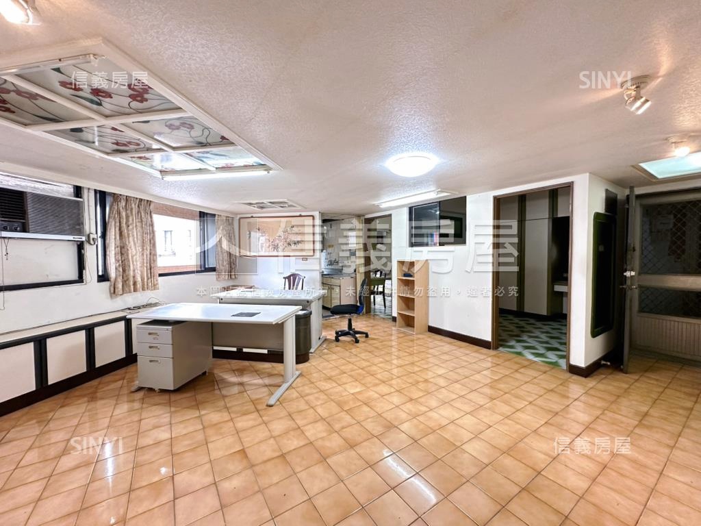 西區師範國美採光佳房屋室內格局與周邊環境