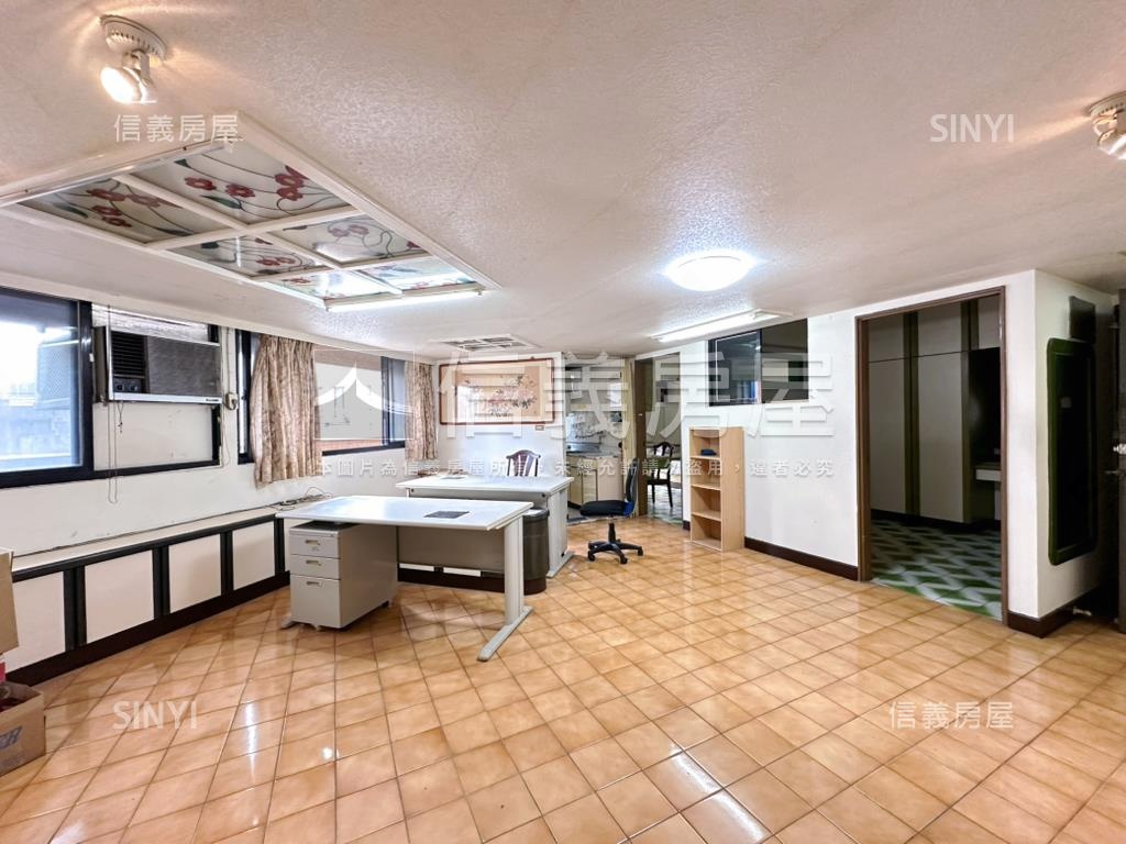 西區師範國美採光佳房屋室內格局與周邊環境