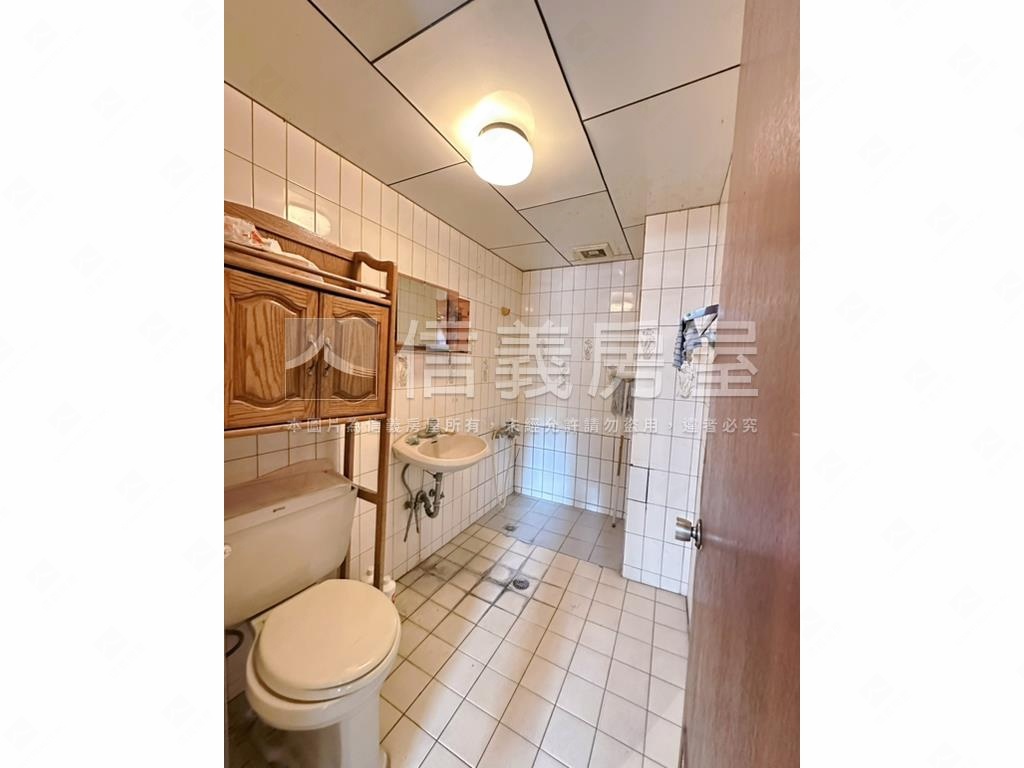 西區師範國美採光佳房屋室內格局與周邊環境