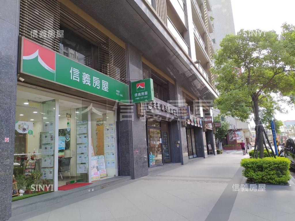 海華ＳＯＧＯ旁收租店面房屋室內格局與周邊環境