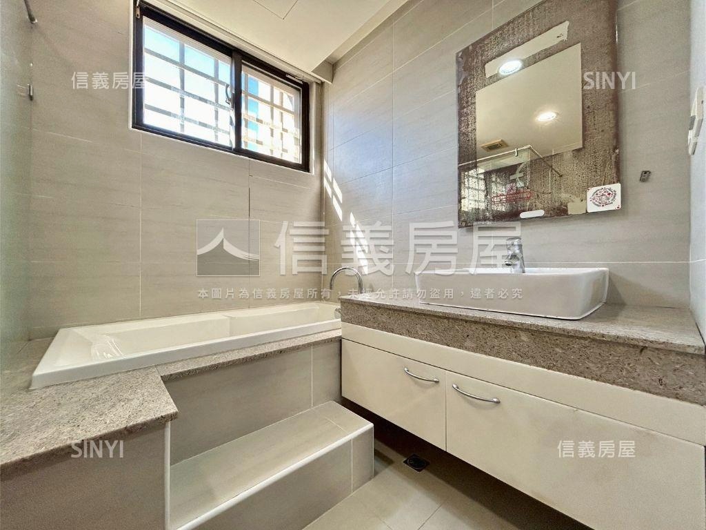 昌傑築光學府優質透天房屋室內格局與周邊環境