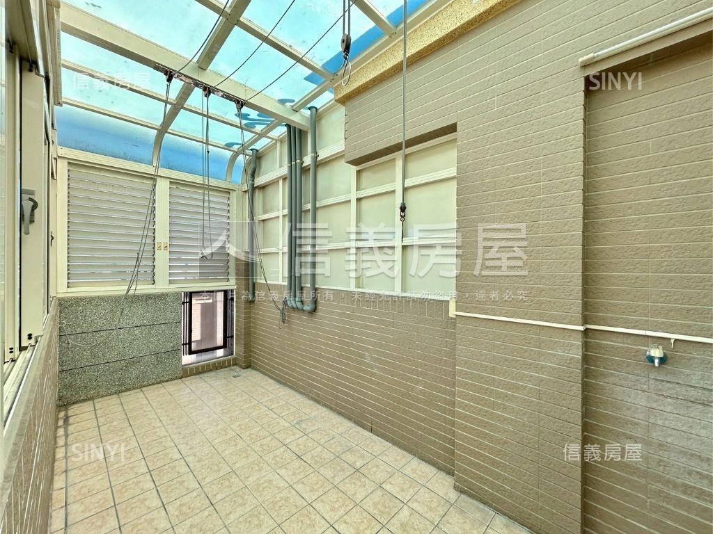 昌傑築光學府優質透天房屋室內格局與周邊環境