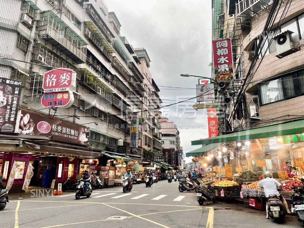 稀有永豐路金店面房屋室內格局與周邊環境