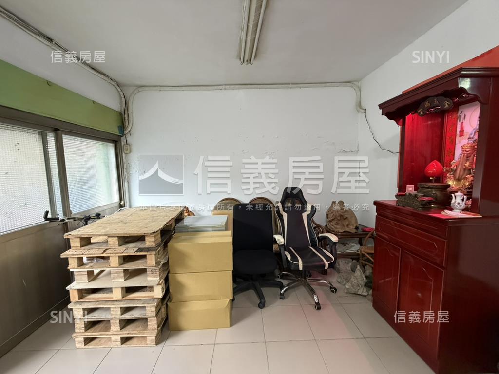 近捷運中原站稀有一樓房屋室內格局與周邊環境