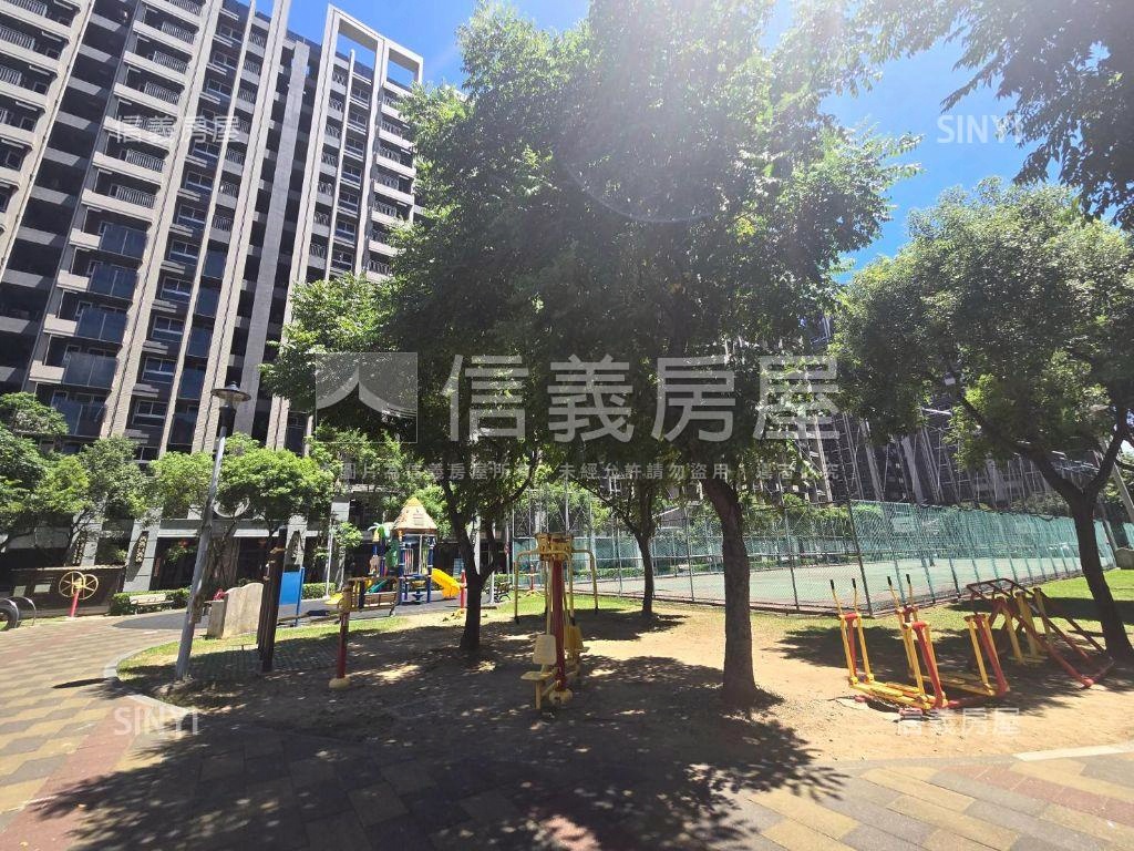 享世代邊間精美兩房附車位房屋室內格局與周邊環境