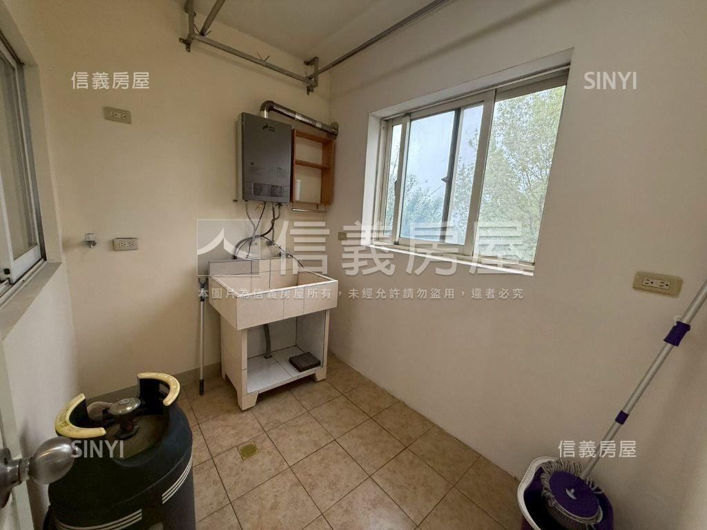 ⭐️陽光山林稀有景觀美屋房屋室內格局與周邊環境