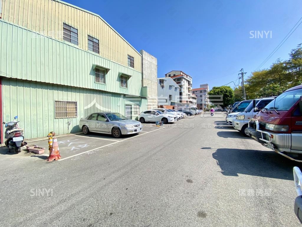豐圳公園旁前後出入透天房屋室內格局與周邊環境