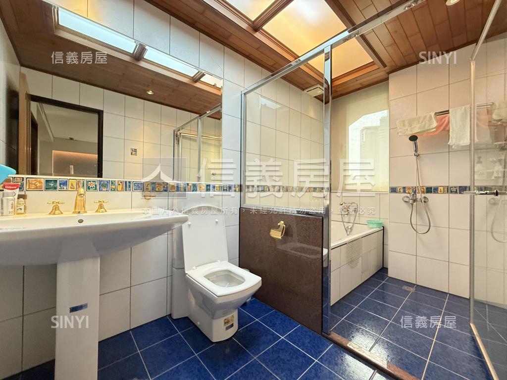 紅寶石落地窗面草悟道視野房屋室內格局與周邊環境