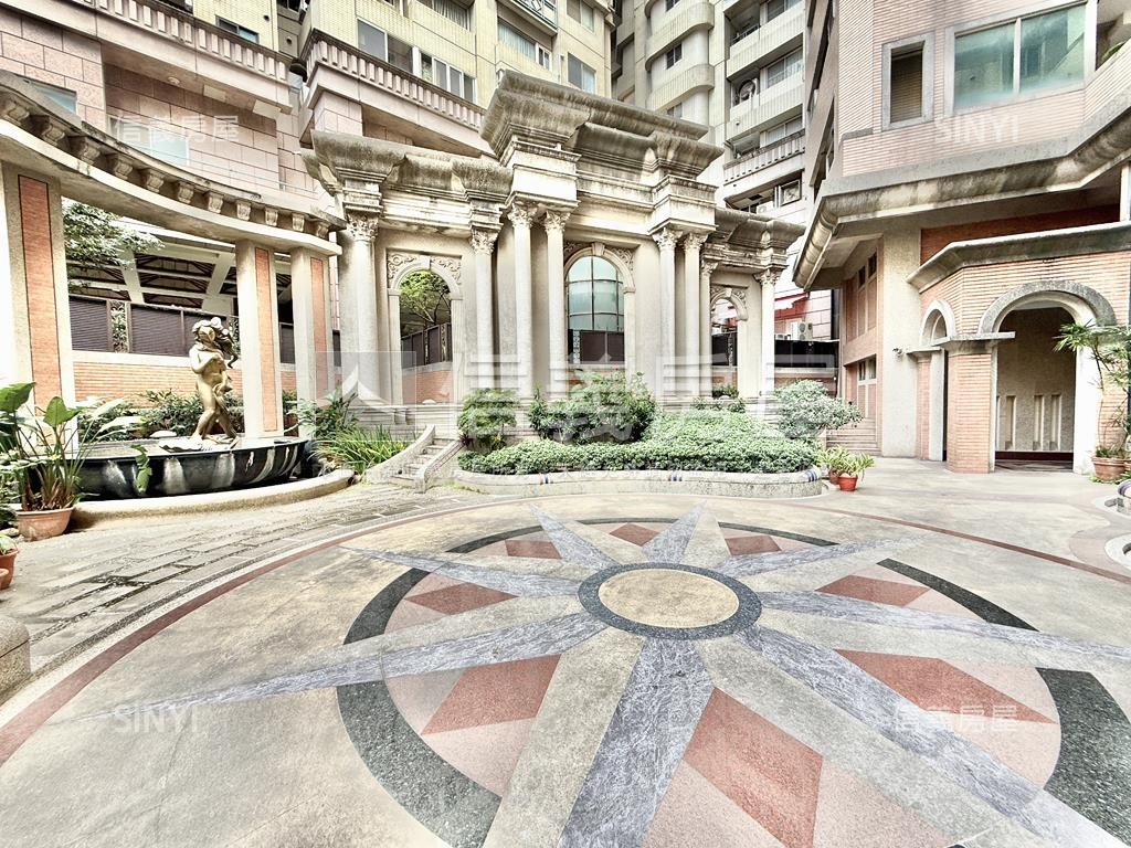 紅寶石落地窗面草悟道視野房屋室內格局與周邊環境