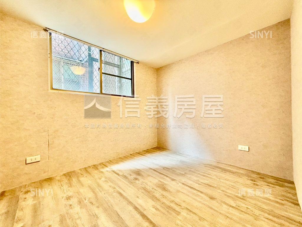 【新接】紅綠挑高好時節房屋室內格局與周邊環境