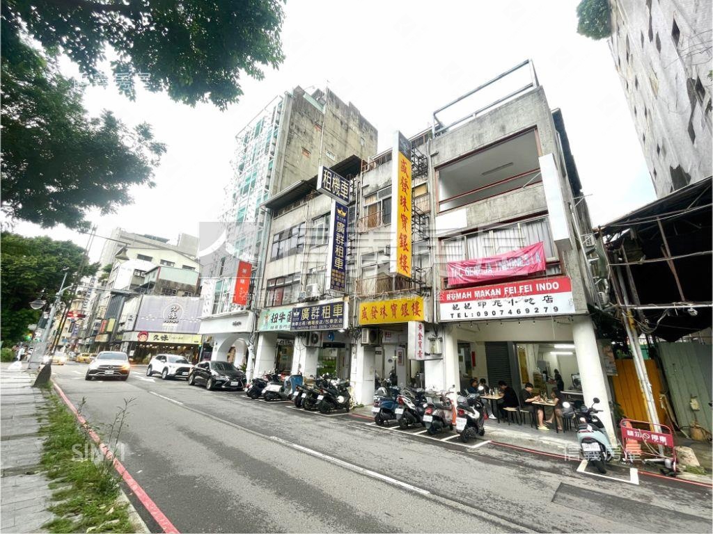 綠川西街優質投資透店房屋室內格局與周邊環境