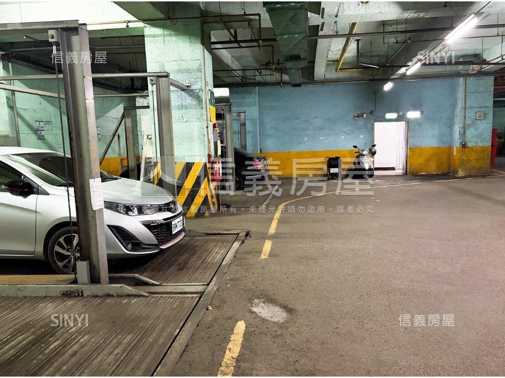 低總價四房視野車位房屋室內格局與周邊環境