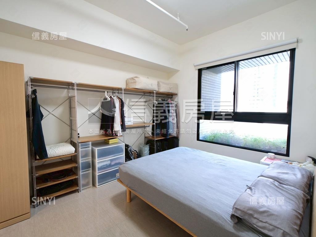 高指名觀市政兩房兩衛平車房屋室內格局與周邊環境