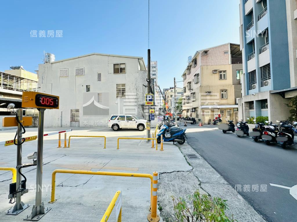 近中興大學約１６米寬土地房屋室內格局與周邊環境