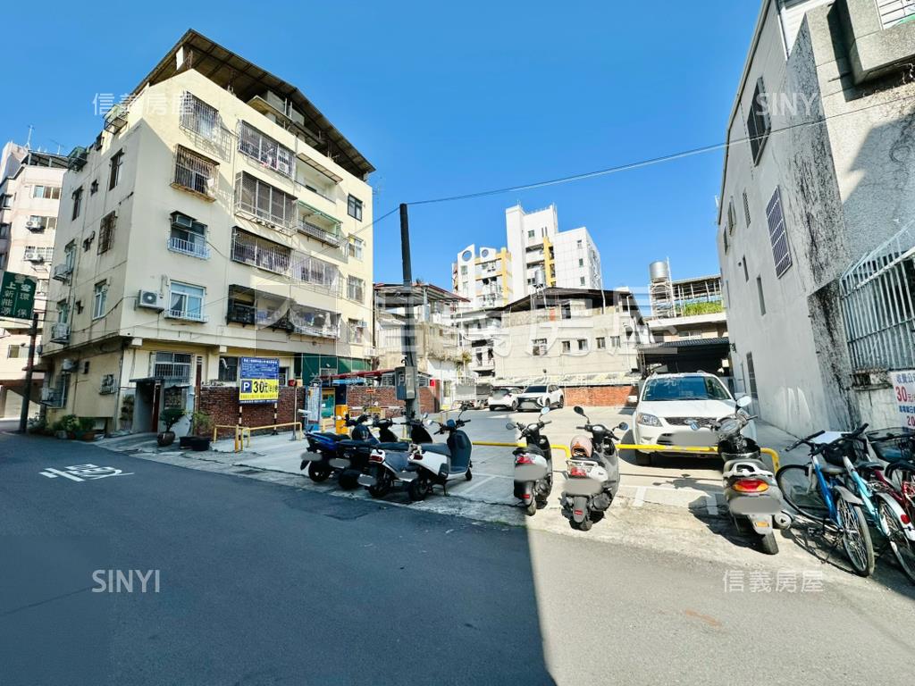 近中興大學約１６米寬土地房屋室內格局與周邊環境