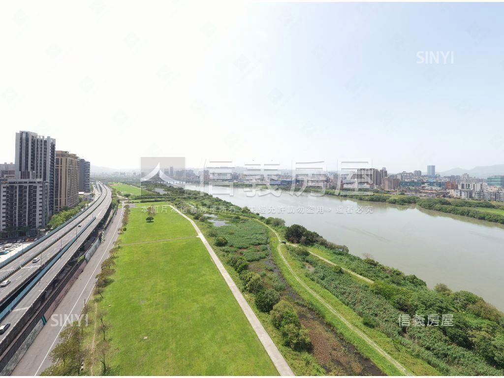 川琦高樓景觀三房車位房屋室內格局與周邊環境