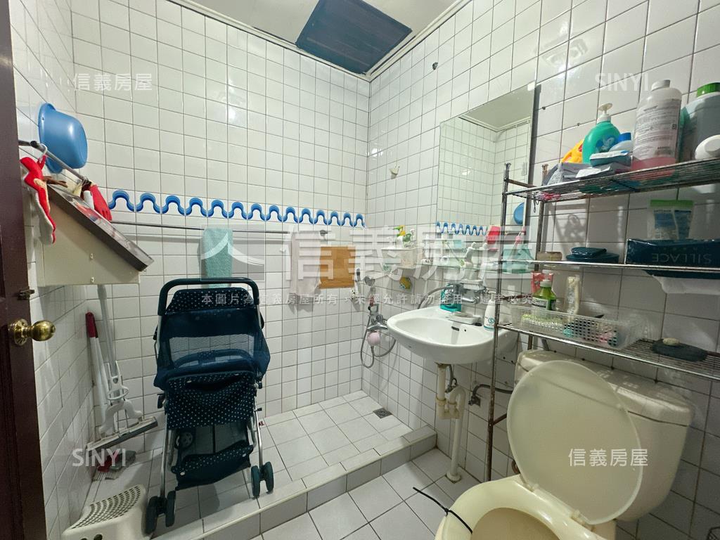 松江捷運景觀２房房屋室內格局與周邊環境