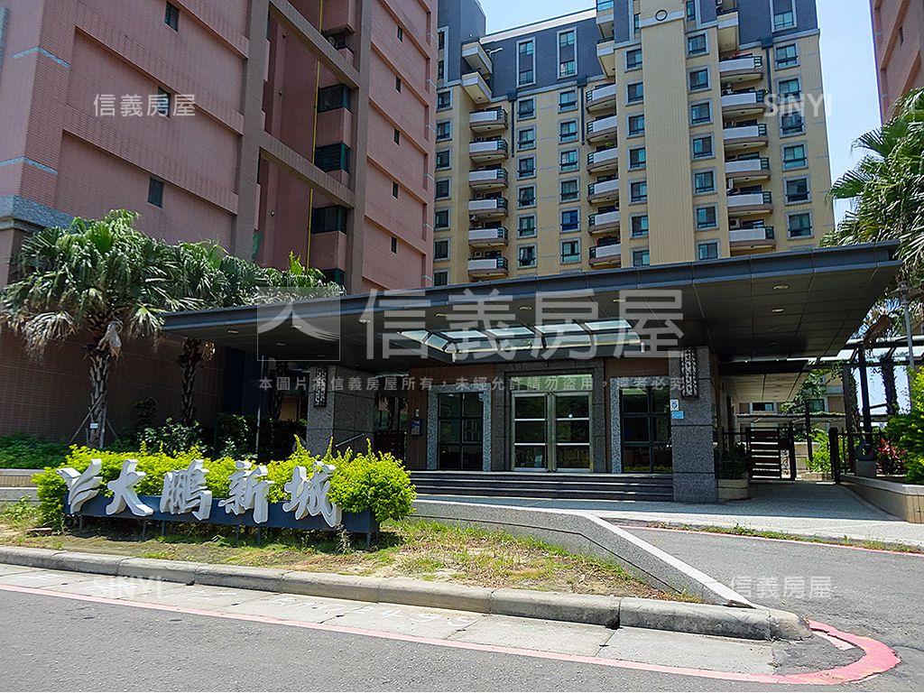 大鵬新城三房房屋室內格局與周邊環境