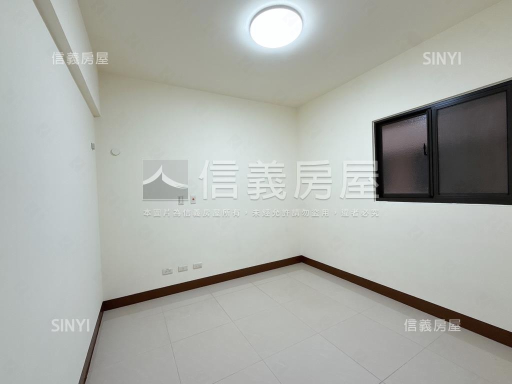 文德苑成家２＋１房車位房屋室內格局與周邊環境